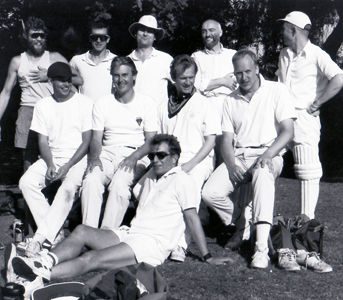 Martin, Nick, Tim, John, Bylo; Simon, Steve, Steve K, Graeme; Matt M